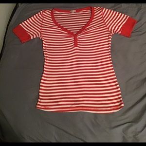 OLD NAVY TOP SZ LARGE